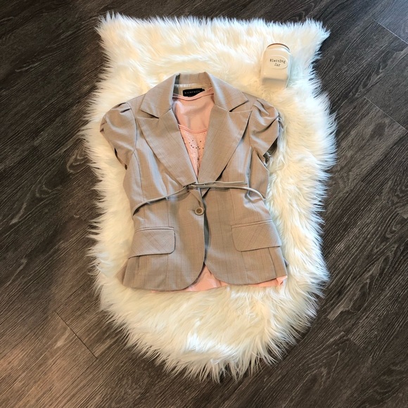 Rampage Suit Jacket with button and belt - Picture 8 of 8